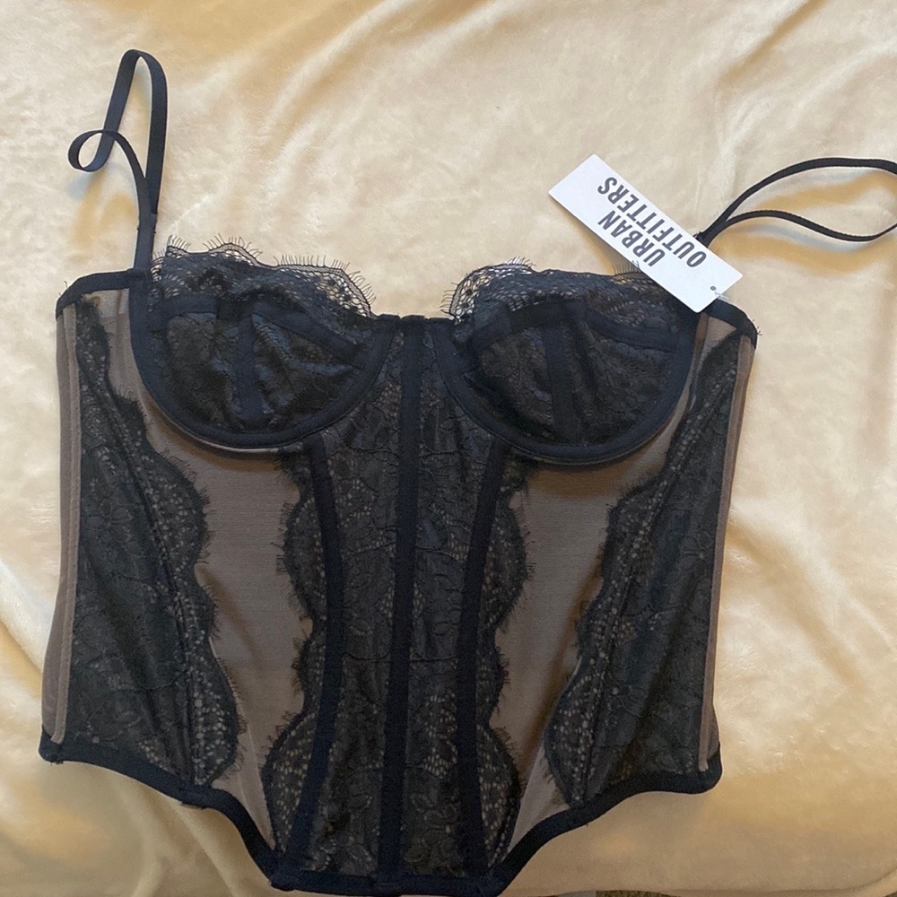 Modern love corset UO